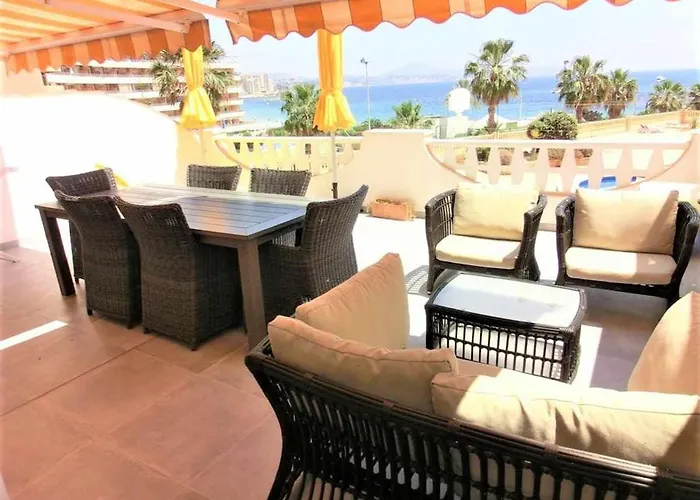 0e M2 1ª Linea Con Terraza Grande Y Vistas Al Mar Calpe