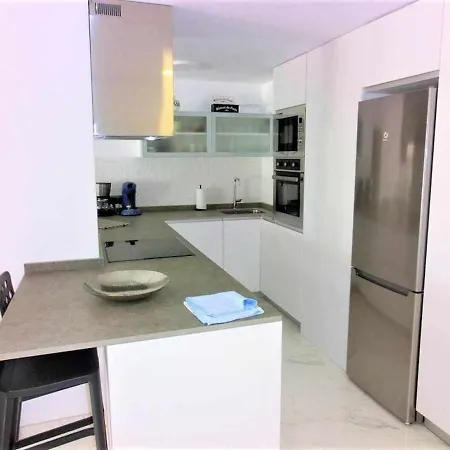 0e M2 1ª Linea Con Terraza Grande Y Vistas Al Mar *