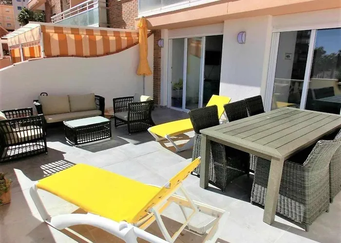 0e M2 1ª Linea Con Terraza Grande Y Vistas Al Mar