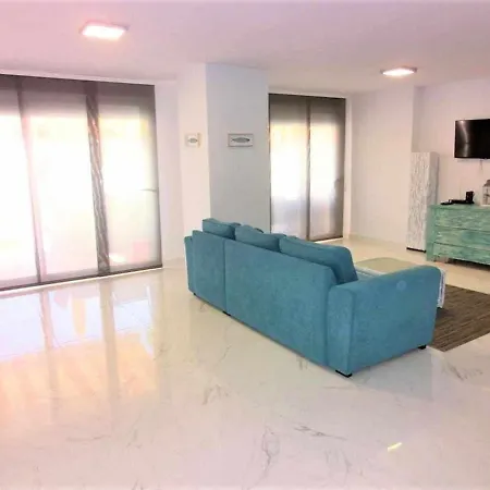 0e M2 1ª Linea Con Terraza Grande Y Vistas Al Mar * Calp