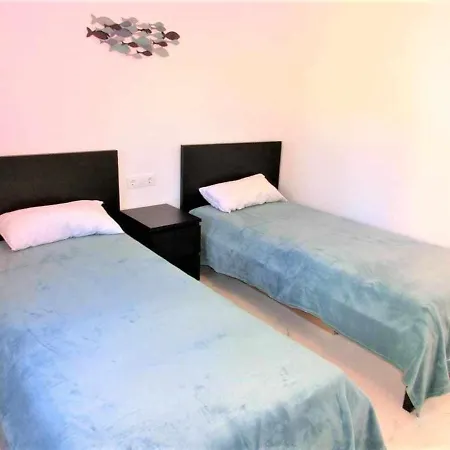 0e M2 1ª Línea Con Terraza Grande Y Vistas Al Mar