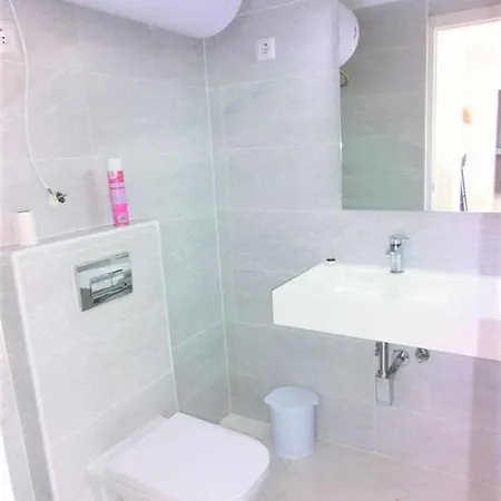0e M2 1ª Linea Con Terraza Grande Y Vistas Al Mar Апартаменти Кальпе